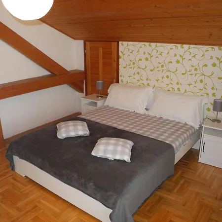In Toller Lage- 50m Vom Entfernt By Interhome Apartamento Crikvenica