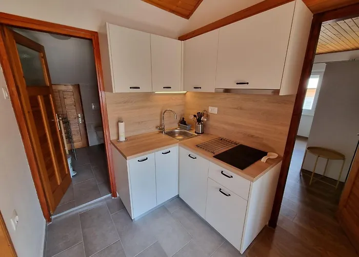 In Toller Lage- 50m Vom Entfernt By Interhome Apartamento Crikvenica