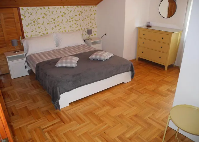 In Toller Lage- 50m Vom Entfernt By Interhome Apartament