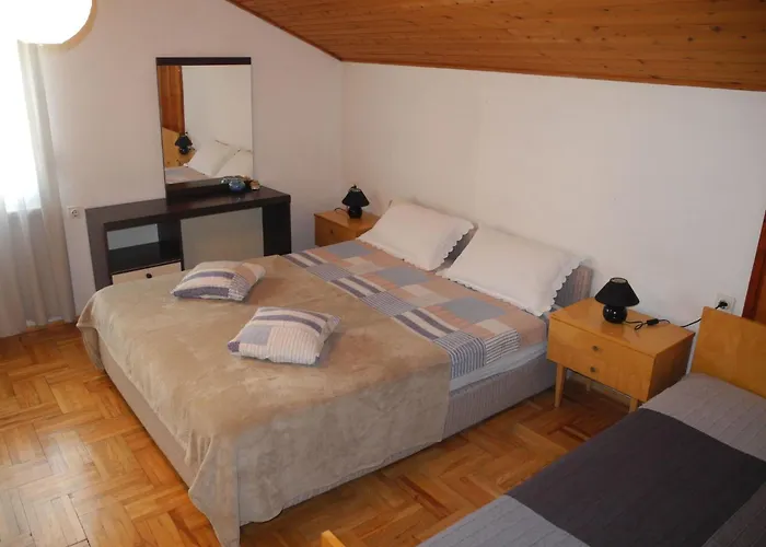 Apartamento In Toller Lage- 50m Vom Entfernt By Interhome *